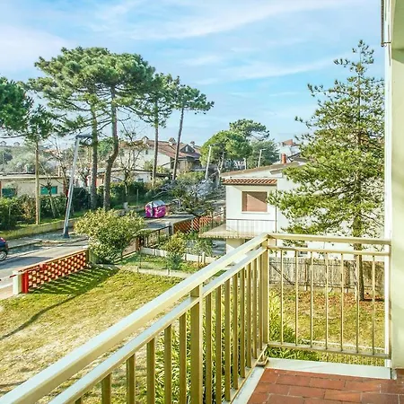 Appartement 2 Bedroom Cozy In